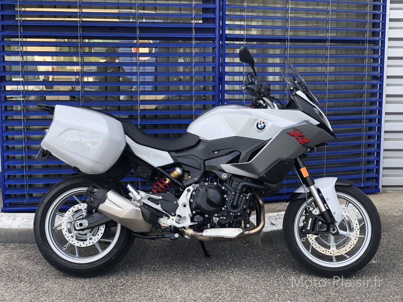 BMW F900XR motorcycle rental