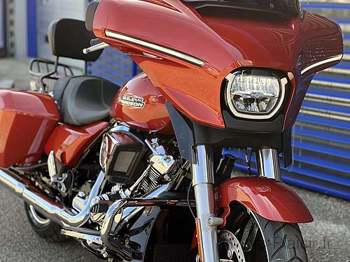 Harley Davidson HD Street Glide 117 Motorradvermietung Frankreich