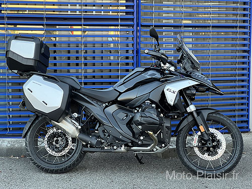 BMW R1300GS Pro AVHC motorcycle rental